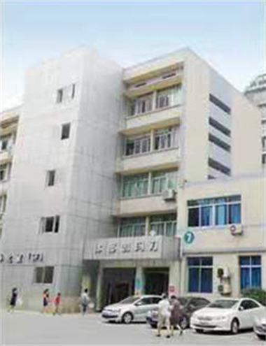 岩棉防火板耐火等级,A级不燃材料，建筑安全守护者